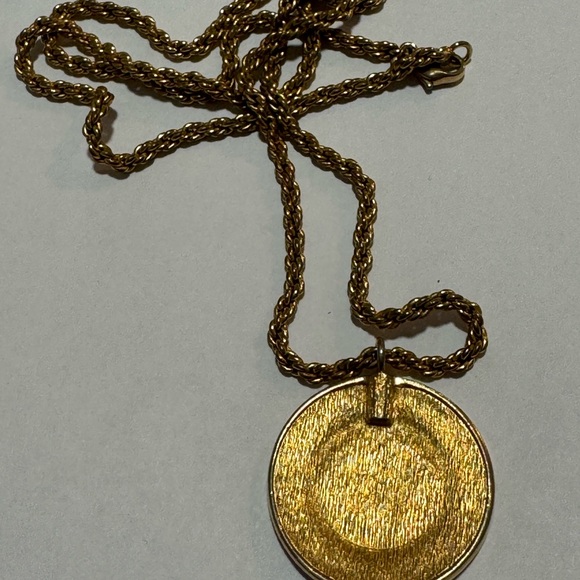 Vintage Christian Dior Necklace - Picture 5 of 5